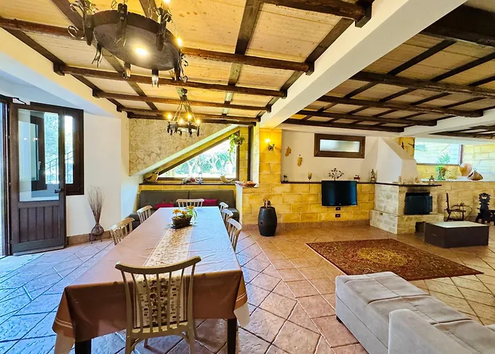 Bellavista Villa *